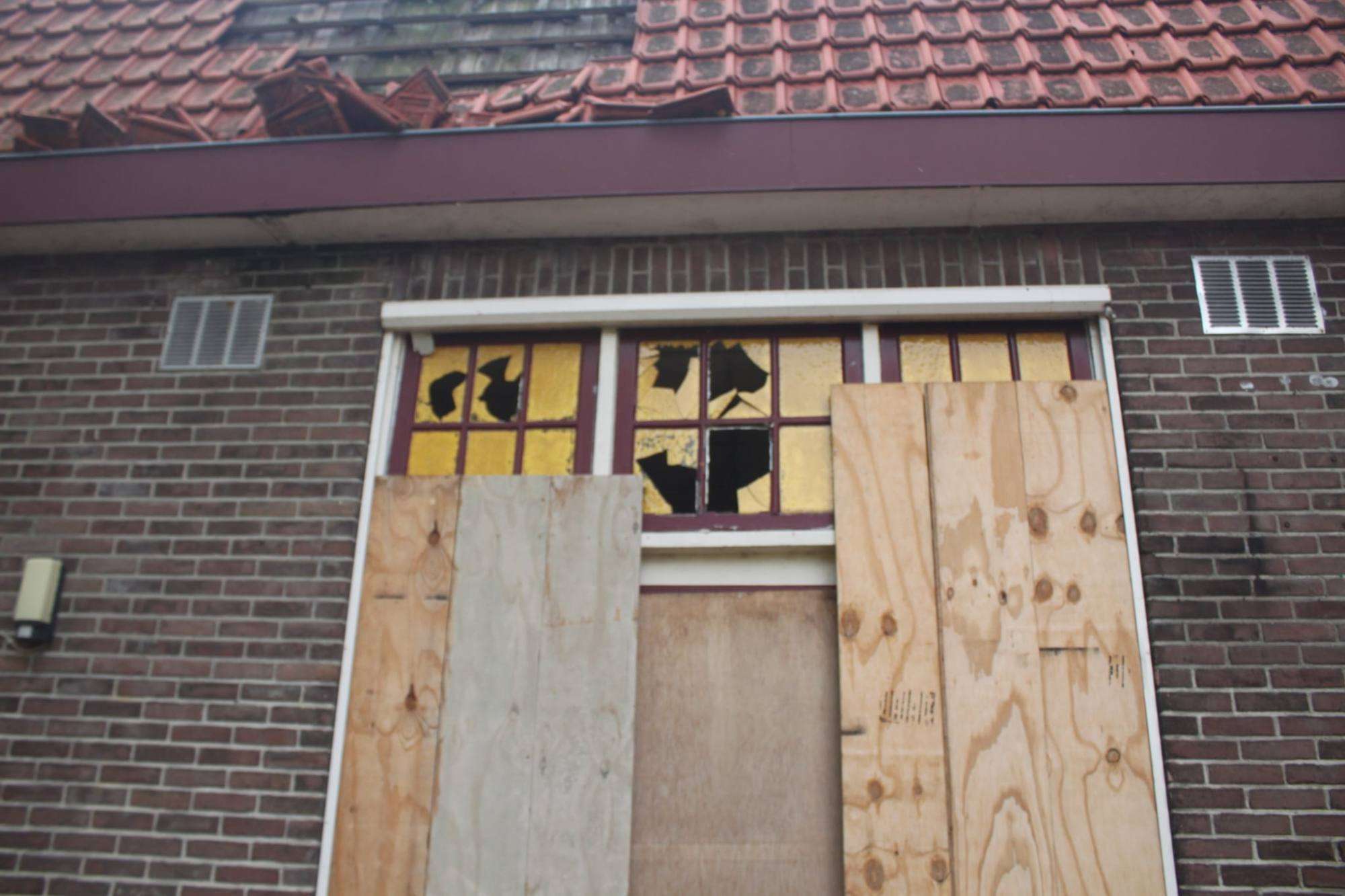 Politie omsingelt leegstaand pand bij Melkmeisje na melding inbraak
