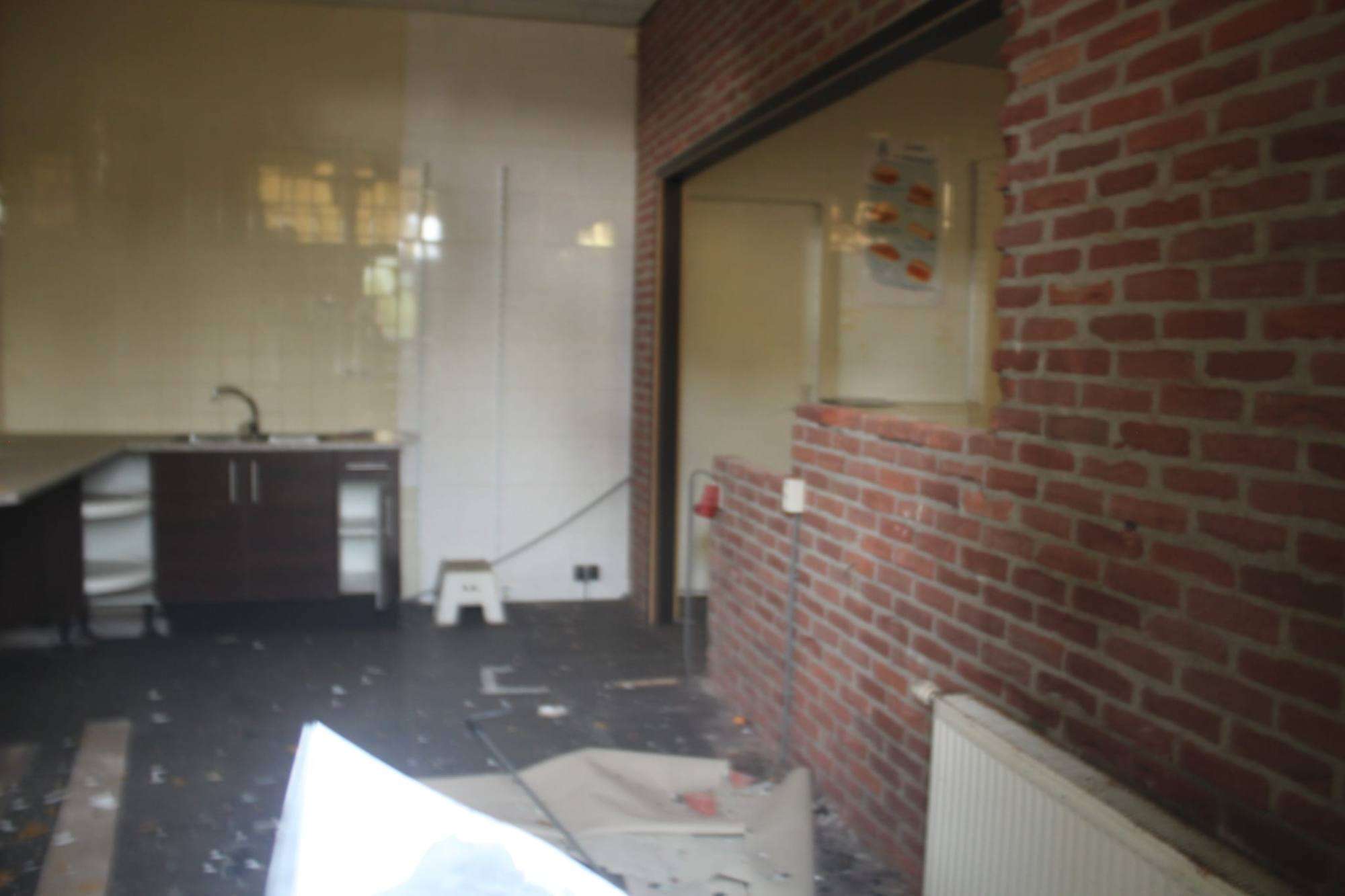 Politie omsingelt leegstaand pand bij Melkmeisje na melding inbraak