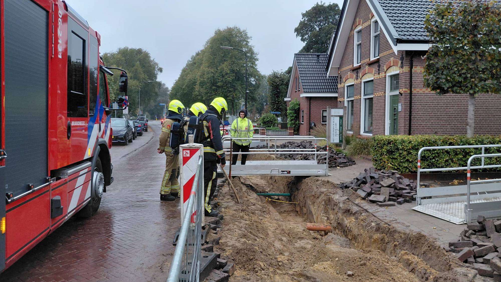 dorpsstraat-afgesloten-na-gaslek-tijdens-werkzaamheden
