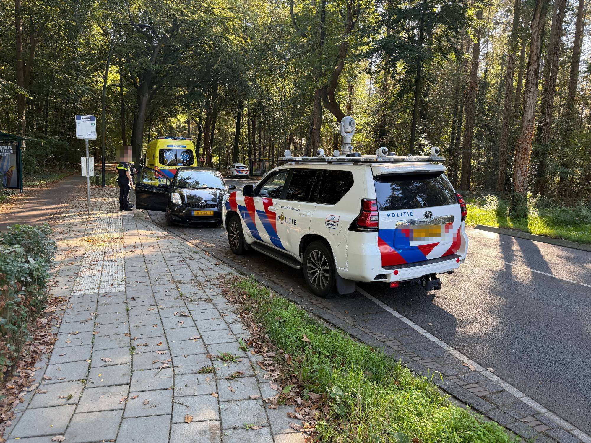 omstanders-vinden-vermoedelijk-vermiste-man-in-beschadigde-auto